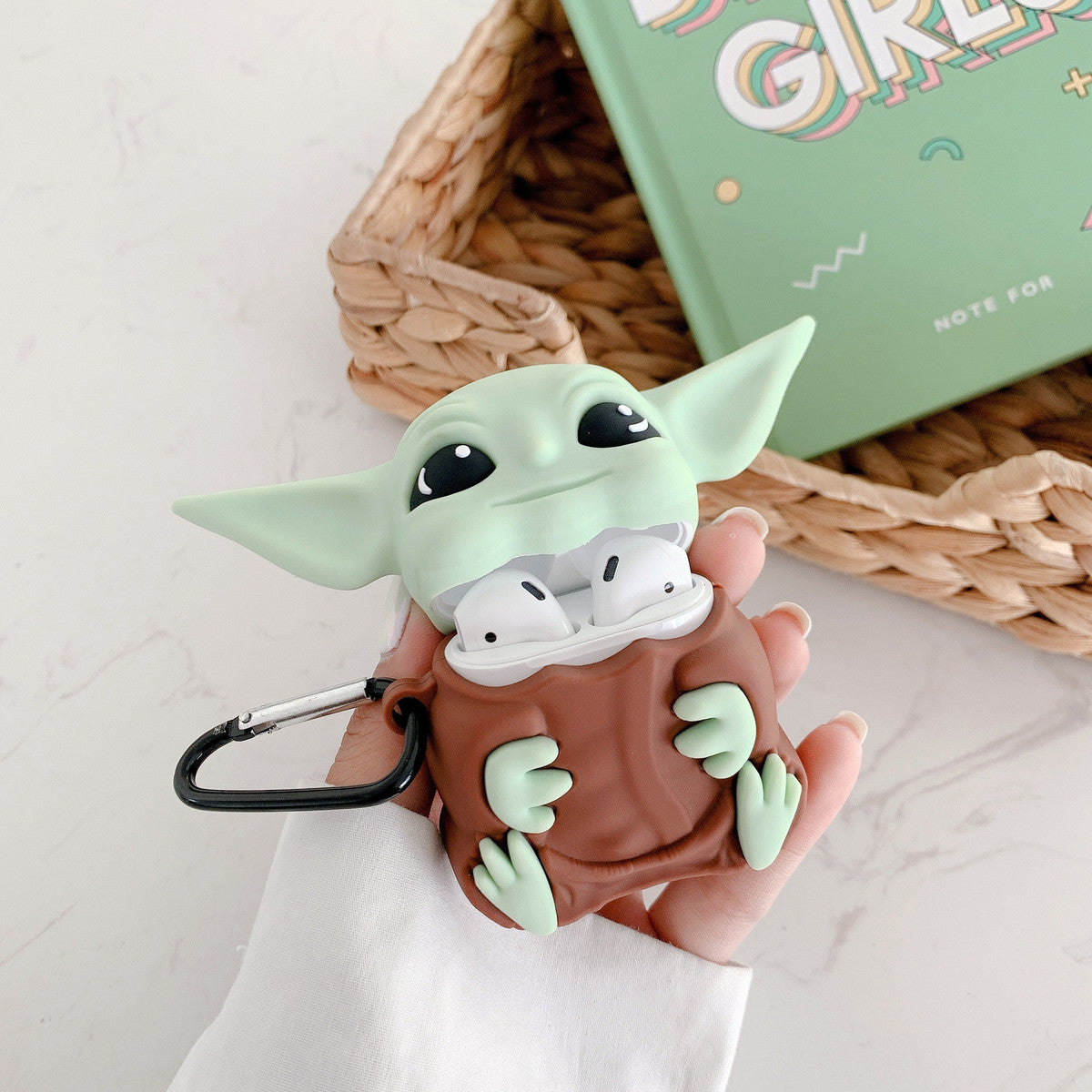 Cute Baby Yoda AirPods Case with Keychain Clip – Shockproof Silicone Cover